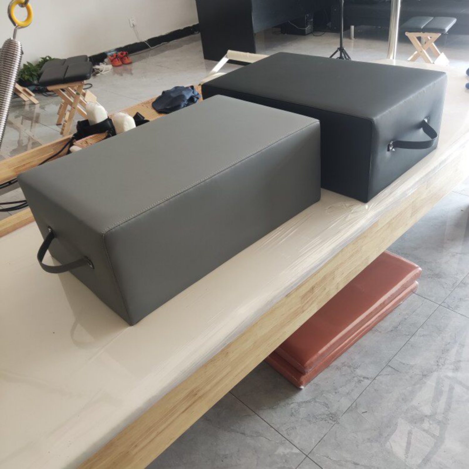 Pilates Central Box Stable Pad - Pilates & Yoga Reversible Mockneck Sweatshirt recensie en prijs