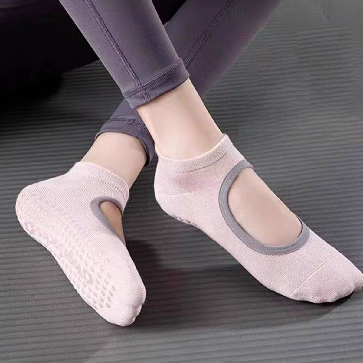Non-Slip Yoga Socks for Women  - Pilates & Yoga Reversible Mockneck Sweatshirt recensie en prijs